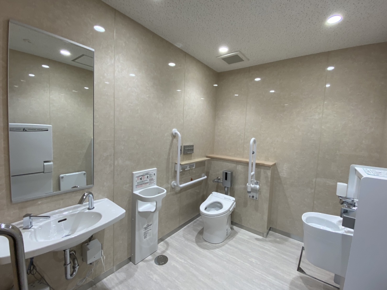 【事例あり】トイレ改修にかかる費用相場は？内訳や改修のタイミングも